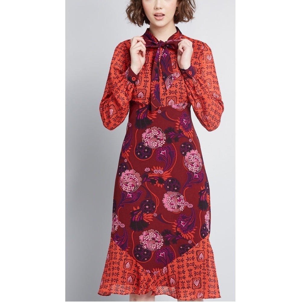 ModCloth x Anna Sui Unforgettable Flair A-Line Dress red Floral Paisley size 8